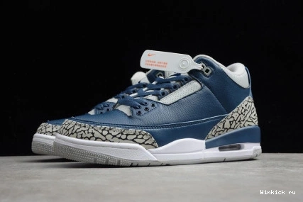 AIR JORDAN “MIDNIGHT 3 NAVY” 0918
